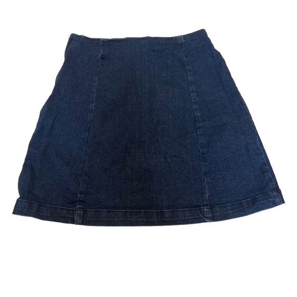 Abound Denim Skirt‎ - Picture 3 of 5